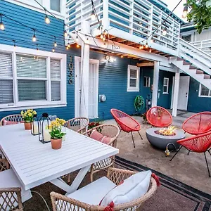 Located In Historic District Mins To Downtown, Beaches & Convention Center Apartment